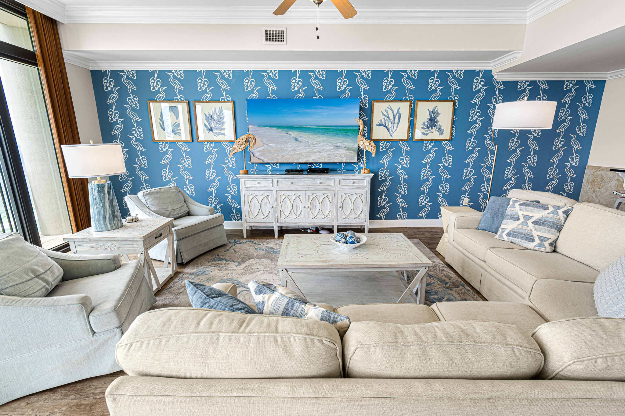 Bluebird – Stylish Stay