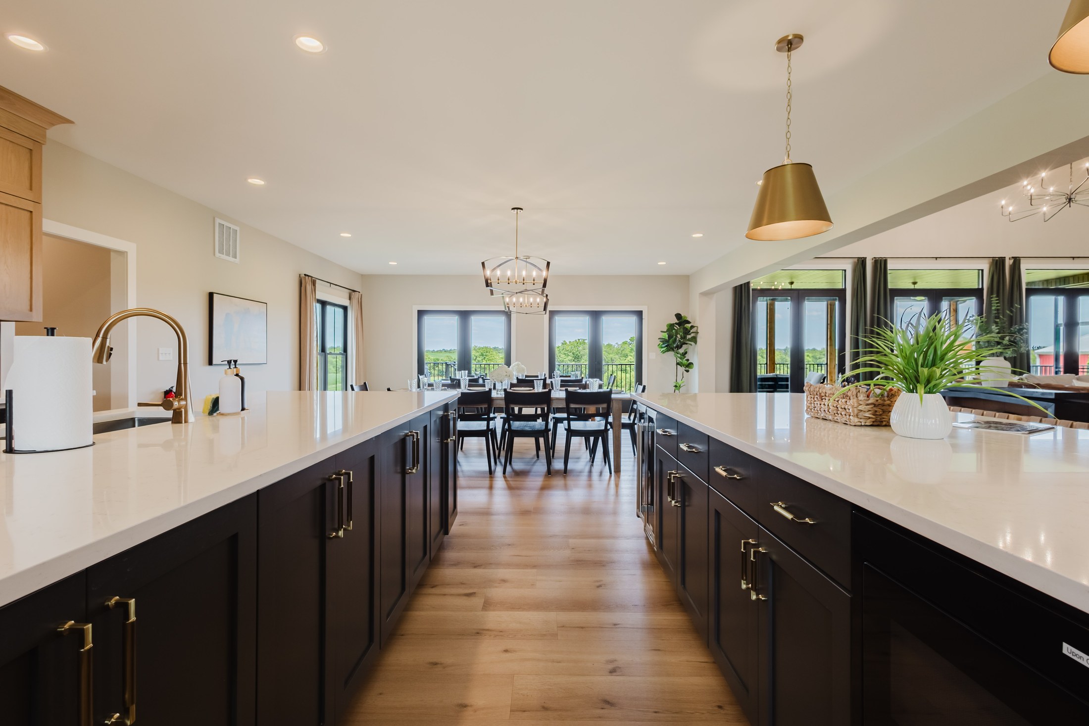 Kitchen and dining area at The Lodge on Angel’s Ridge